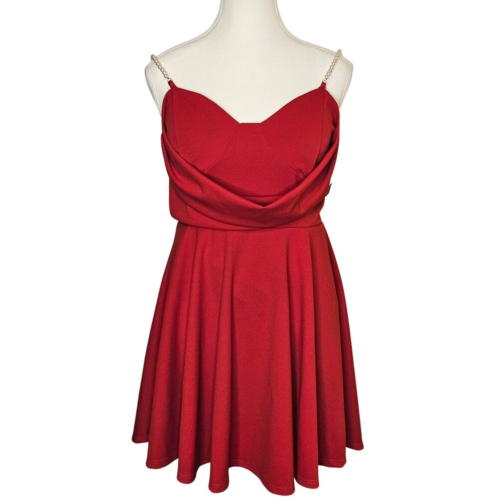 Adorable Fashion Nova Red Dress XL Junior's Rayon/Spandex Lined 26L 32B 26W B70